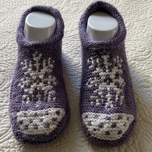 Handmade Purple and Cream Knit Slip-On Men’s Slippers